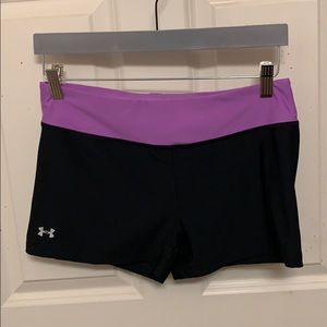 Under Armour Fitted Heat Gear Workout Shorts